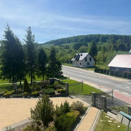 Dom-sloneczne Wzgorze *